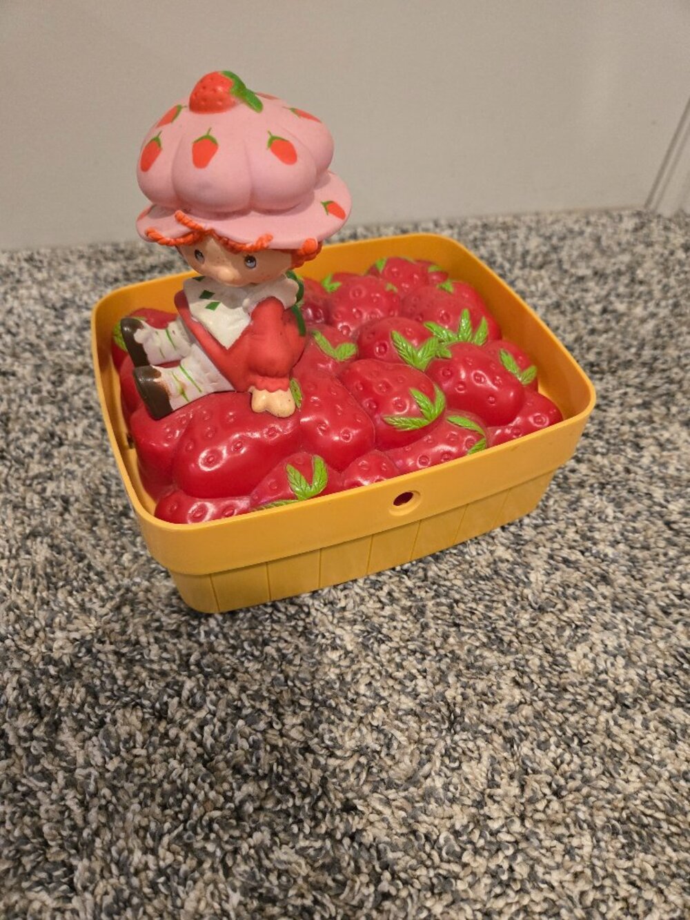 Vintage Strawberry Shortcake Vanity Set